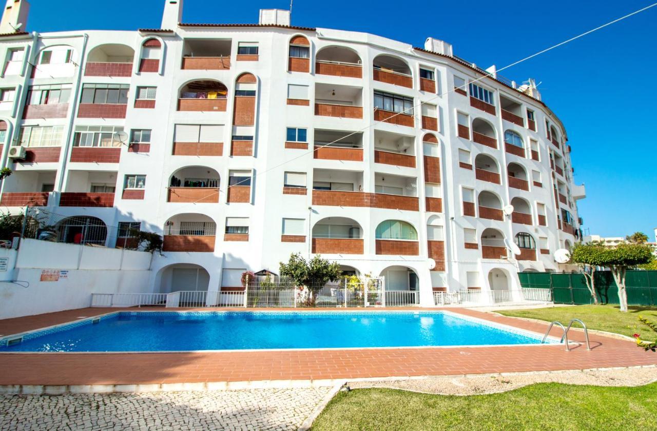 Ocean View Apartment - Pool And Sea View & Albufeira Center Exterior foto